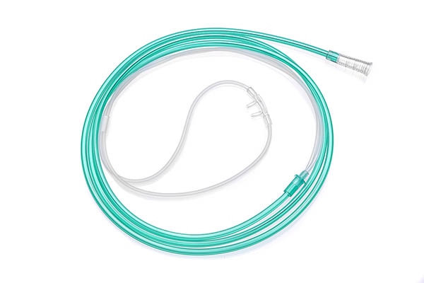 Adult, Satin nasal cannula with curved prongs and tube, green, flared connector, 1.8m
